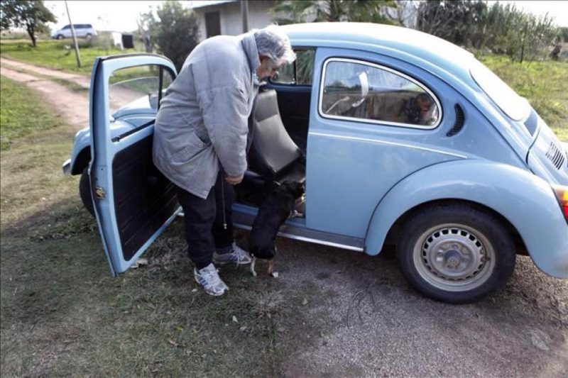 El día que Pepe Mujica fue rockstar en la FIL de Guadalajara